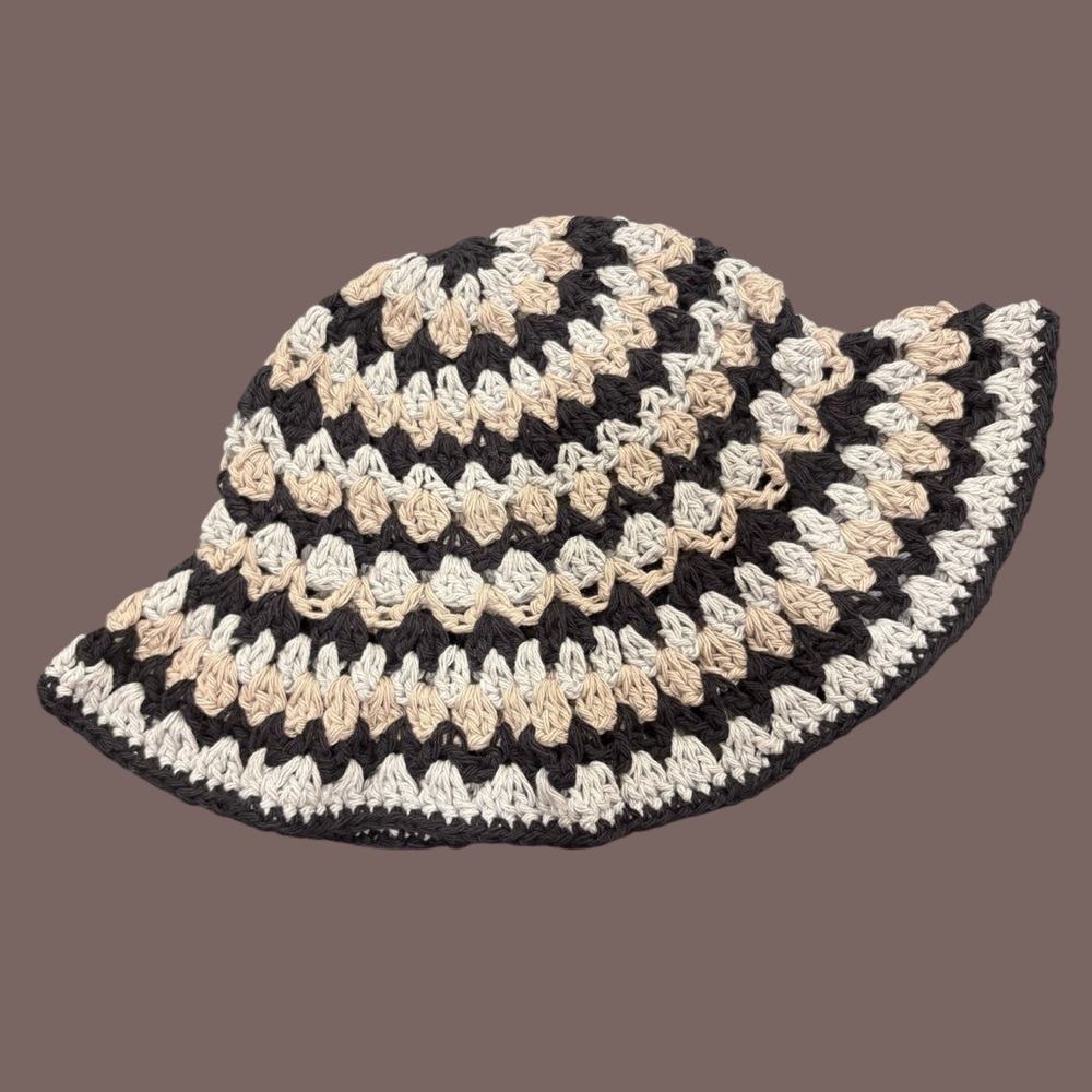 🔅2/$20🔅 Striped Granny Crochet Bucket Hat